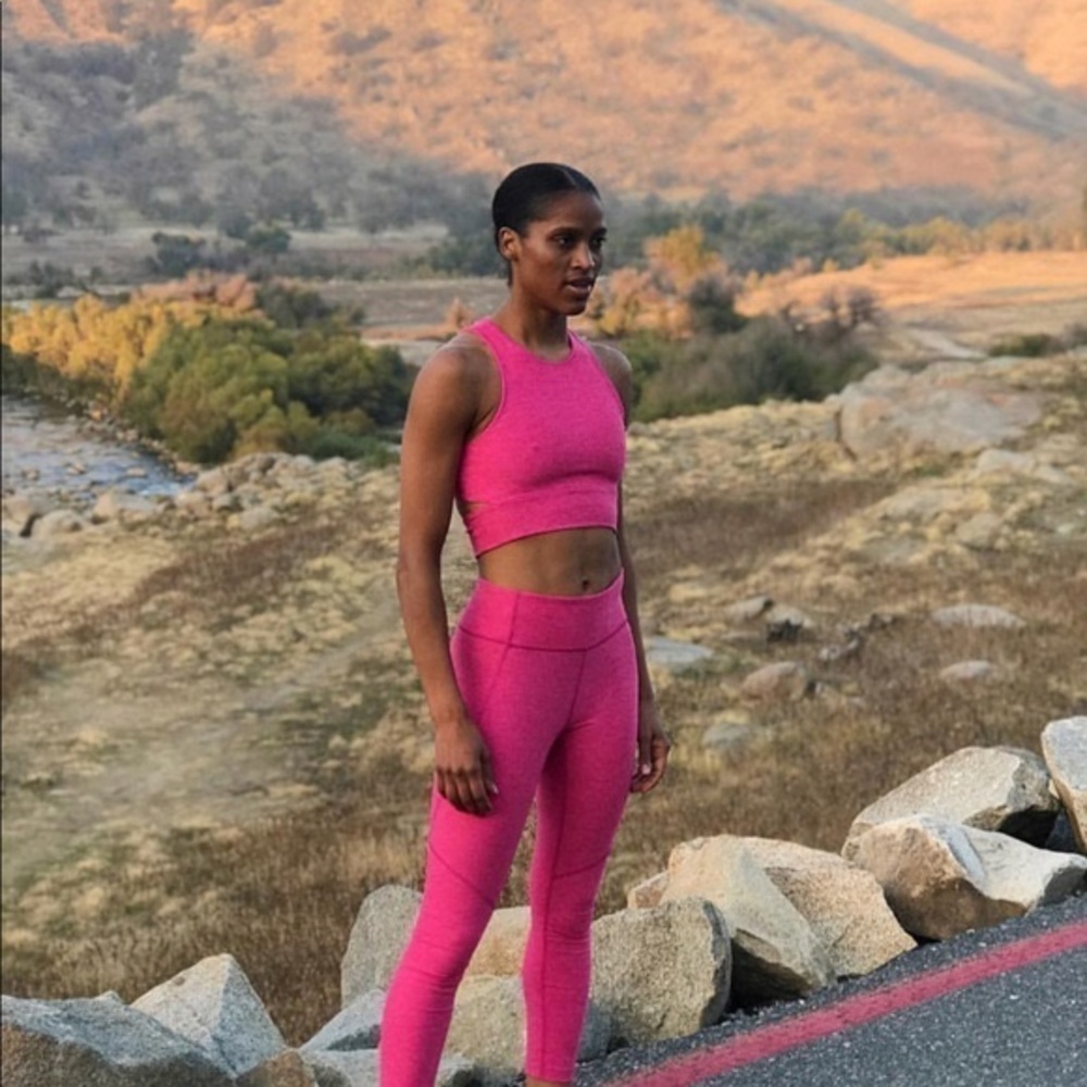 OUTDOOR Voices Bright Pink 7/8 Leggings Small